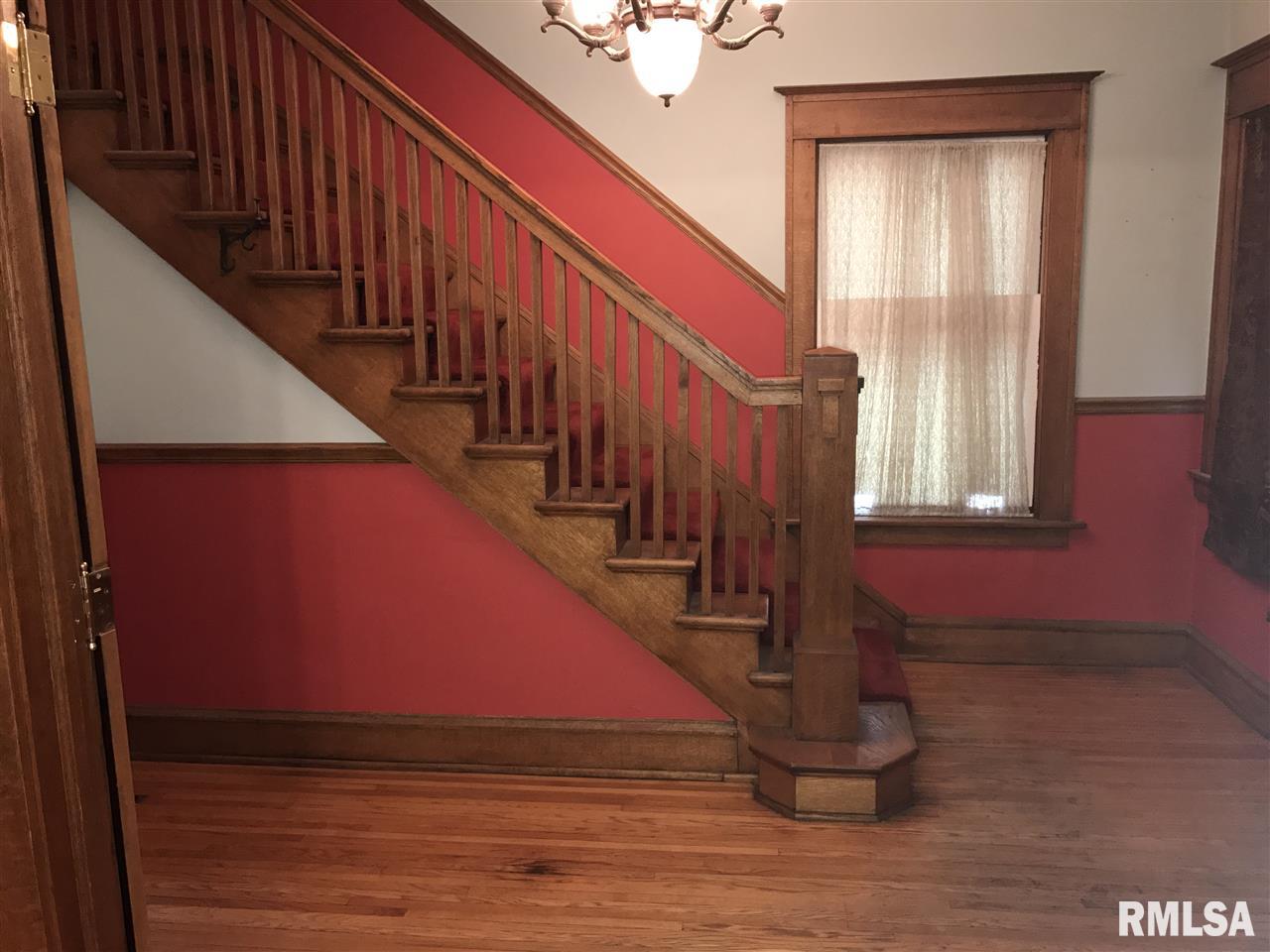 2326 Ripley Street Davenport, IA 52803 - Photo 5 of 11 Gallery Image 5