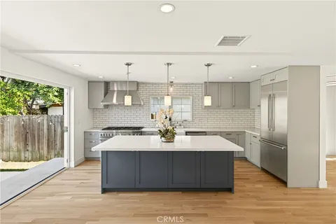 $2,550,000 | 2004 Faymont Avenue, Manhattan Beach, CA 90266