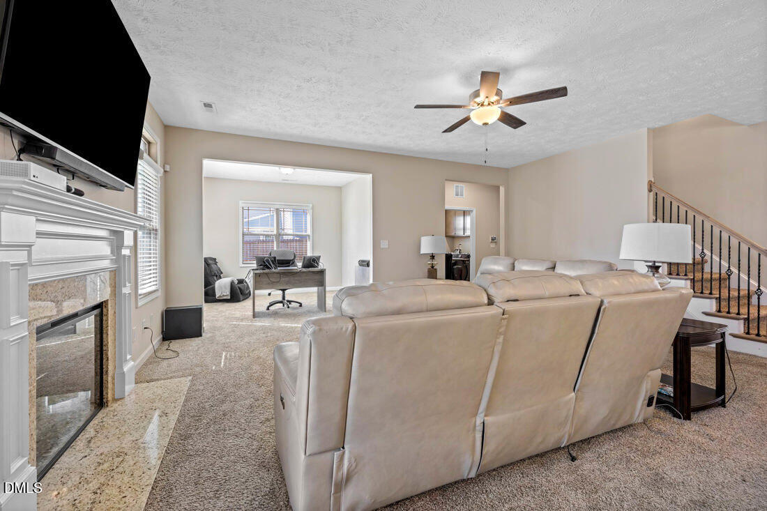 2955 Branscombe Road Fayetteville, NC 28304 - Photo 9 of 28 family room