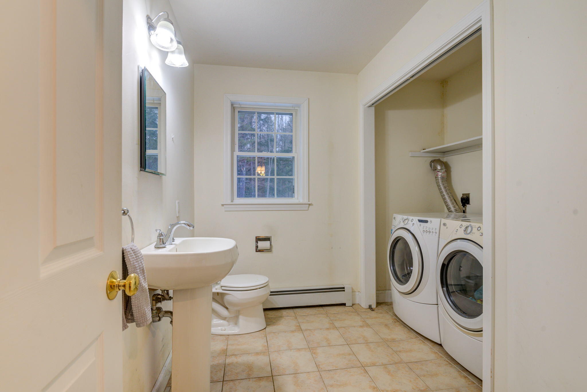 72 Mast Hill Road Saco, ME 04072 - Photo 10 of 30 Laundry