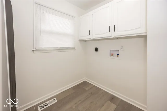 $359,900 | 7210 Wynter Way, Indianapolis, IN 46250