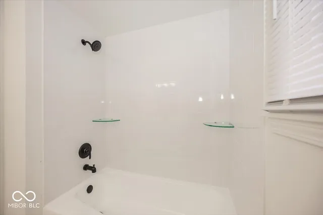 $359,900 | 7210 Wynter Way, Indianapolis, IN 46250