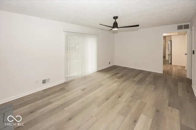 $359,900 | 7210 Wynter Way, Indianapolis, IN 46250