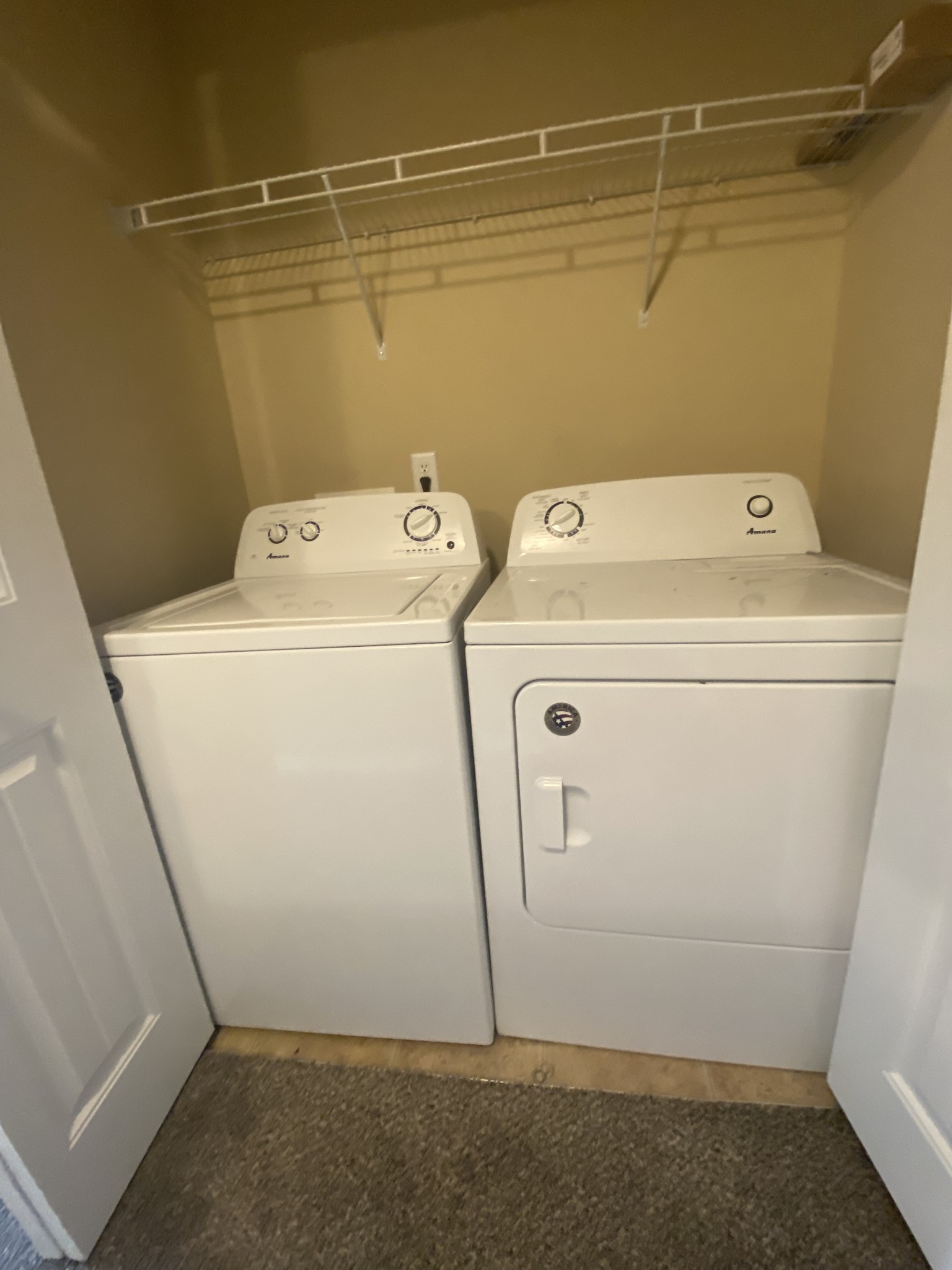 1437 Riverbrook Drive Hermitage, TN 37076 - Photo 15 of 16 a utility room with dryer and washer