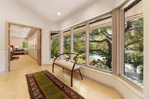 $37,000,000 | 700 Arvida Parkway, Coral Gables, FL 33156