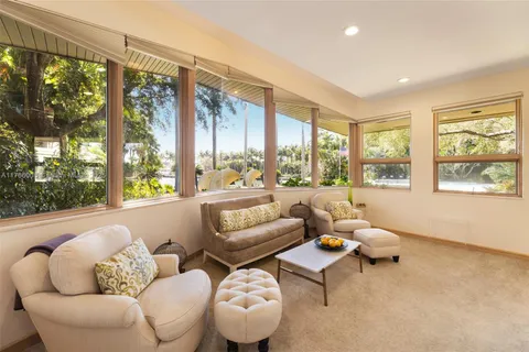 $37,000,000 | 700 Arvida Parkway, Coral Gables, FL 33156