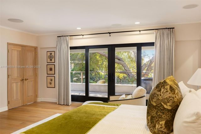 $37,000,000 | 700 Arvida Parkway, Coral Gables, FL 33156