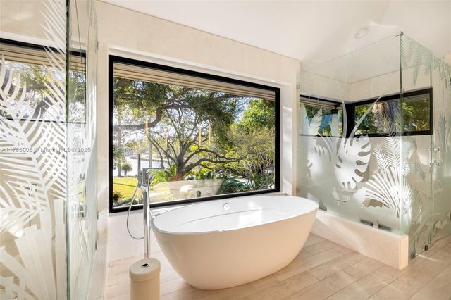 $37,000,000 | 700 Arvida Parkway, Coral Gables, FL 33156