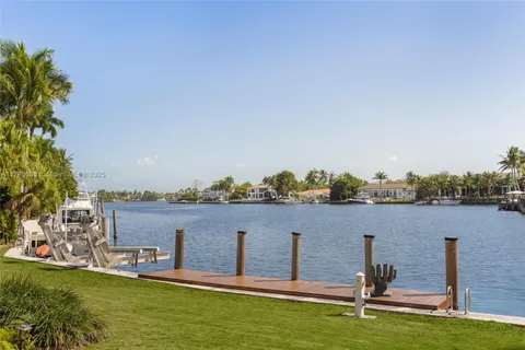 $37,000,000 | 700 Arvida Parkway, Coral Gables, FL 33156