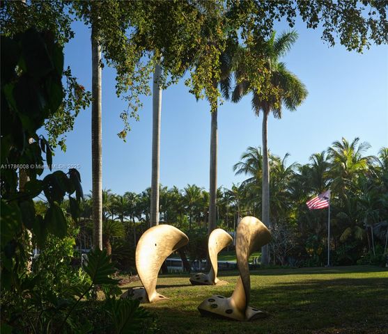 $37,000,000 | 700 Arvida Parkway, Coral Gables, FL 33156