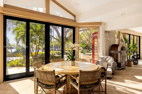 $37,000,000 | 700 Arvida Parkway, Coral Gables, FL 33156