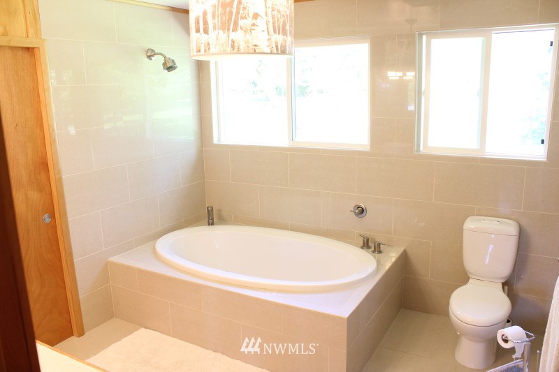 3626 Aldergrove Road Ferndale, WA 98248 - Photo 10 of 15