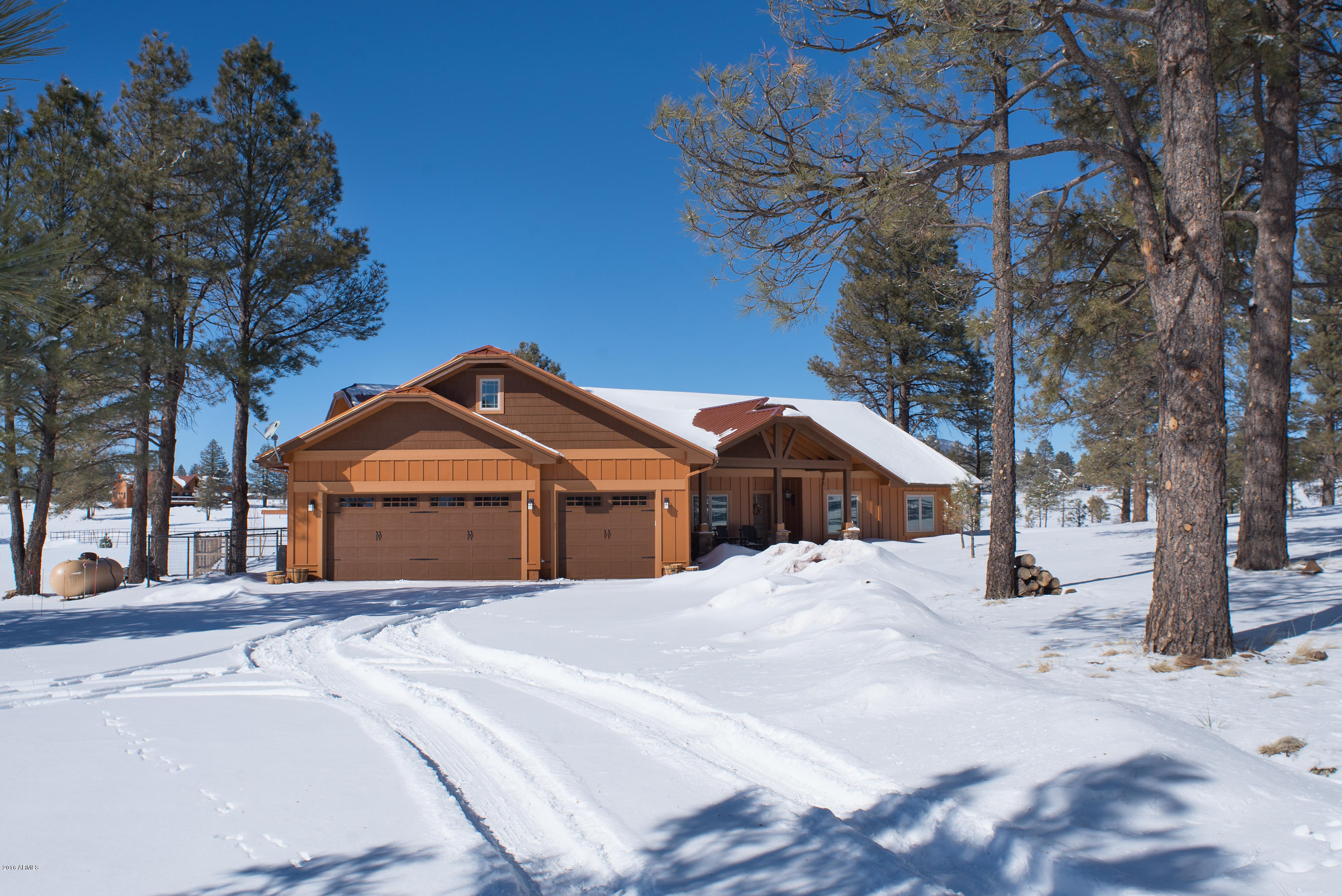 4425 Forest Ranches Loop Parks, AZ 86018 - Photo 3 of 36 DSC00145-Edit