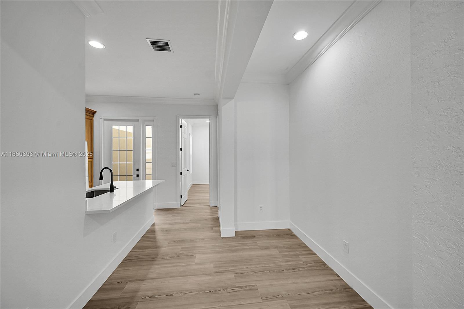 8305 Northwest 8th Terrace Boca Raton, FL 33487 - Photo 6 of 39
