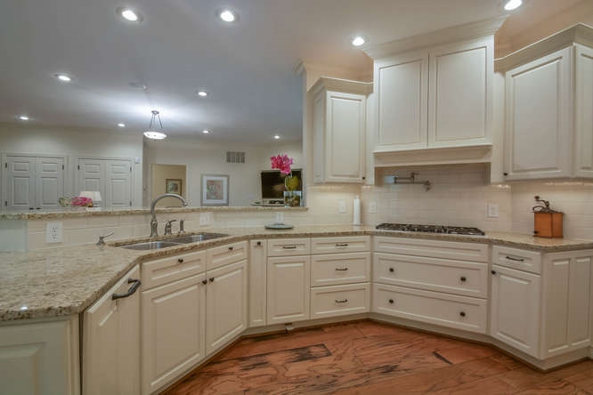 2815 Pointe Cove Road Bloomington, IN 47401 - Photo 11 of 30 Gallery Image 11
