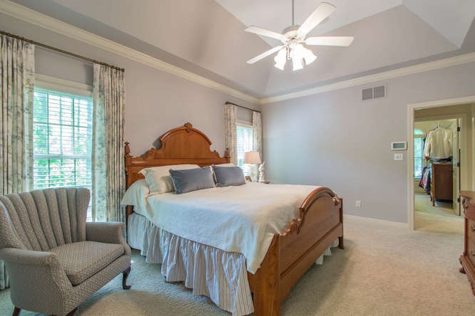 2815 Pointe Cove Road Bloomington, IN 47401 - Photo 13 of 30 Gallery Image 13