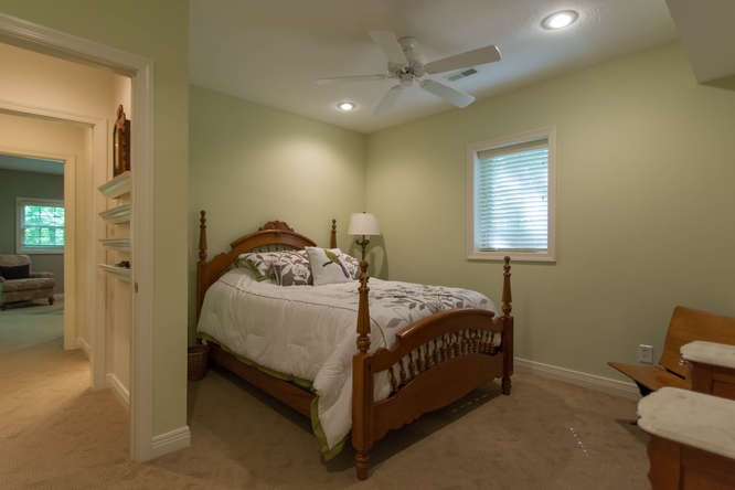 2815 Pointe Cove Road Bloomington, IN 47401 - Photo 22 of 30 Gallery Image 22