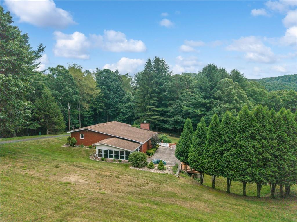 515 Austraw Road Ligonier, PA 15658 - Photo 8 of 46