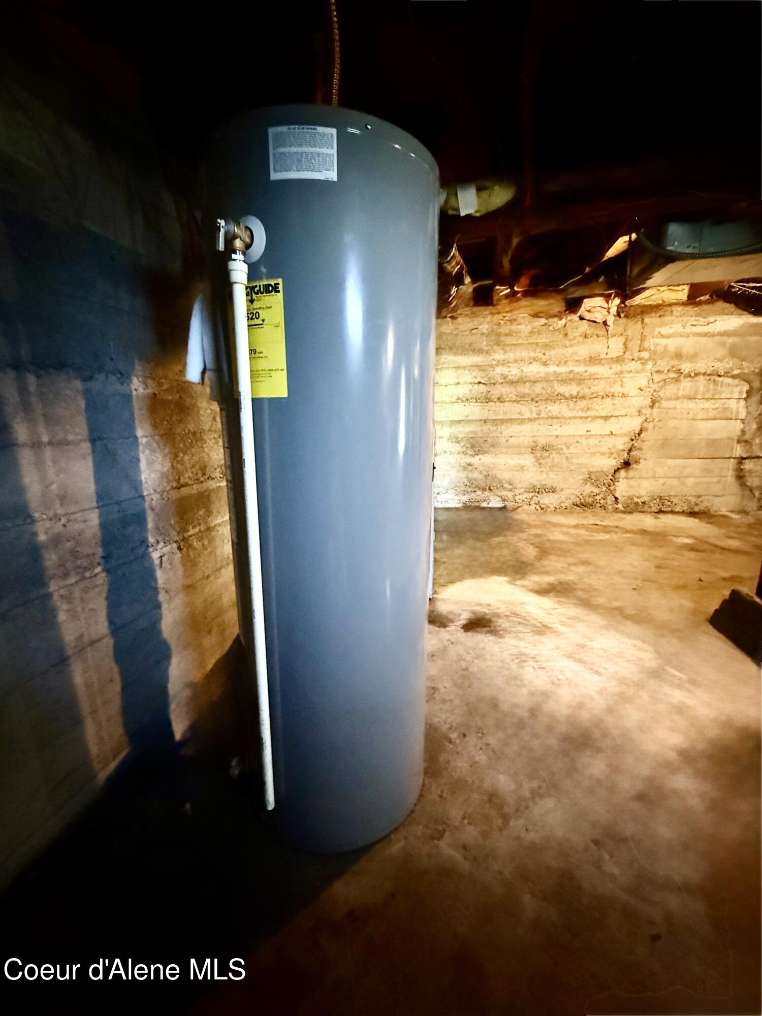 517 Hunter Street Mullan, ID 83846 - Photo 17 of 20 Water Heater
