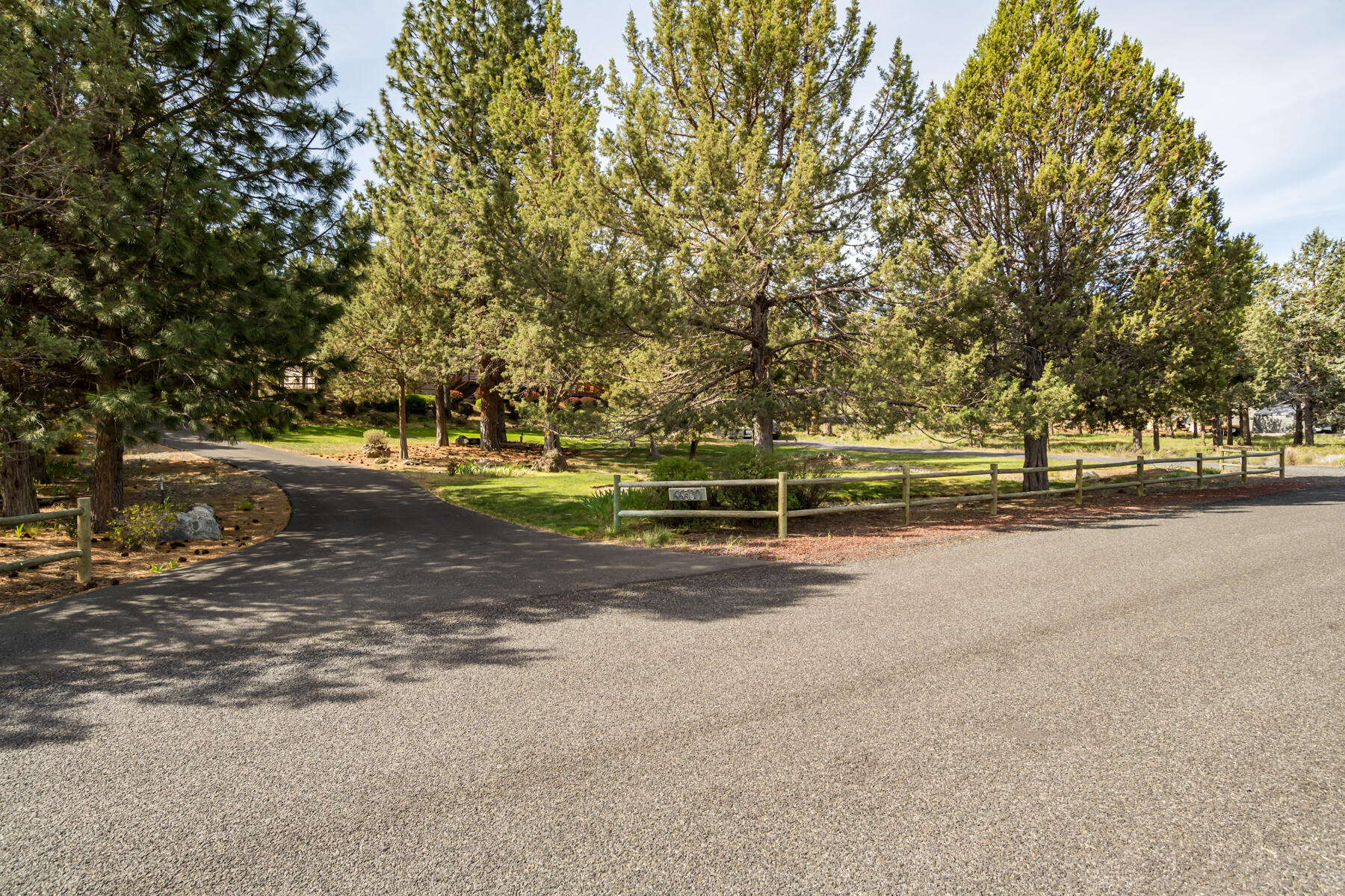 66530 Ponderosa Loop Bend, OR 97703 - Photo 48 of 55 JH5_3333