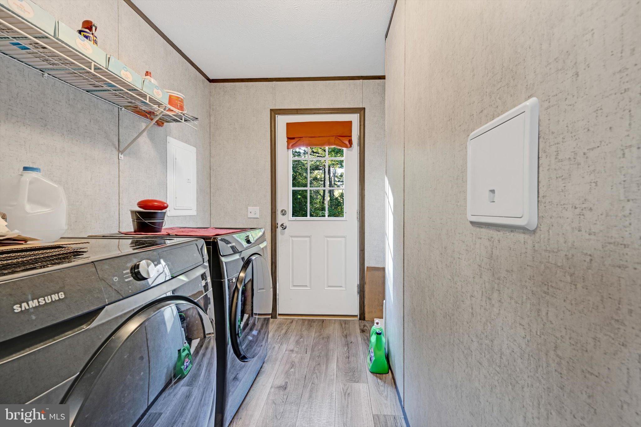 38 Squaw Circle Barto, PA 19504 - Photo 13 of 26 a utility room with dryer and washer