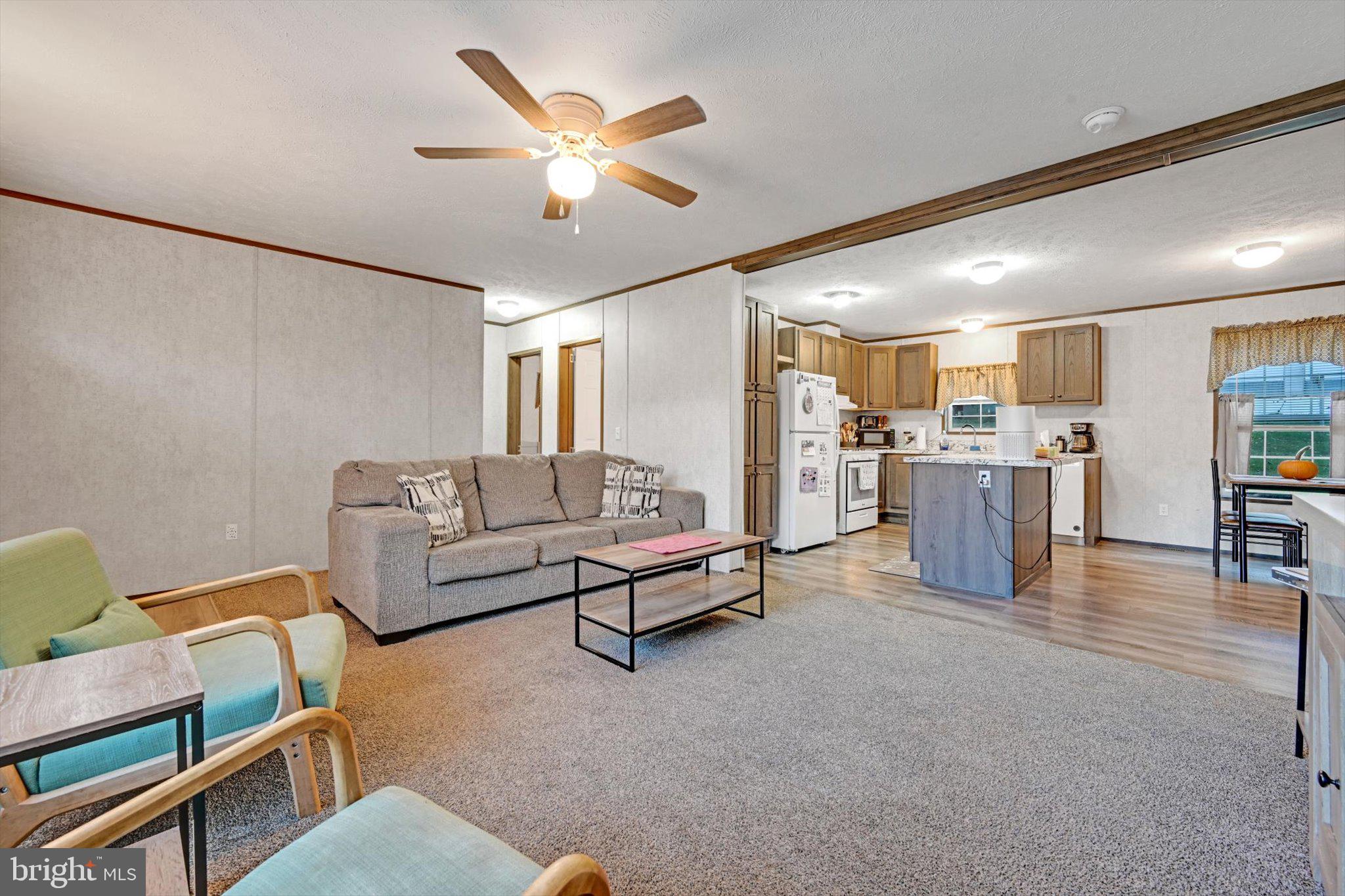 38 Squaw Circle Barto, PA 19504 - Photo 5 of 26 a living room with furniture and kitchen view