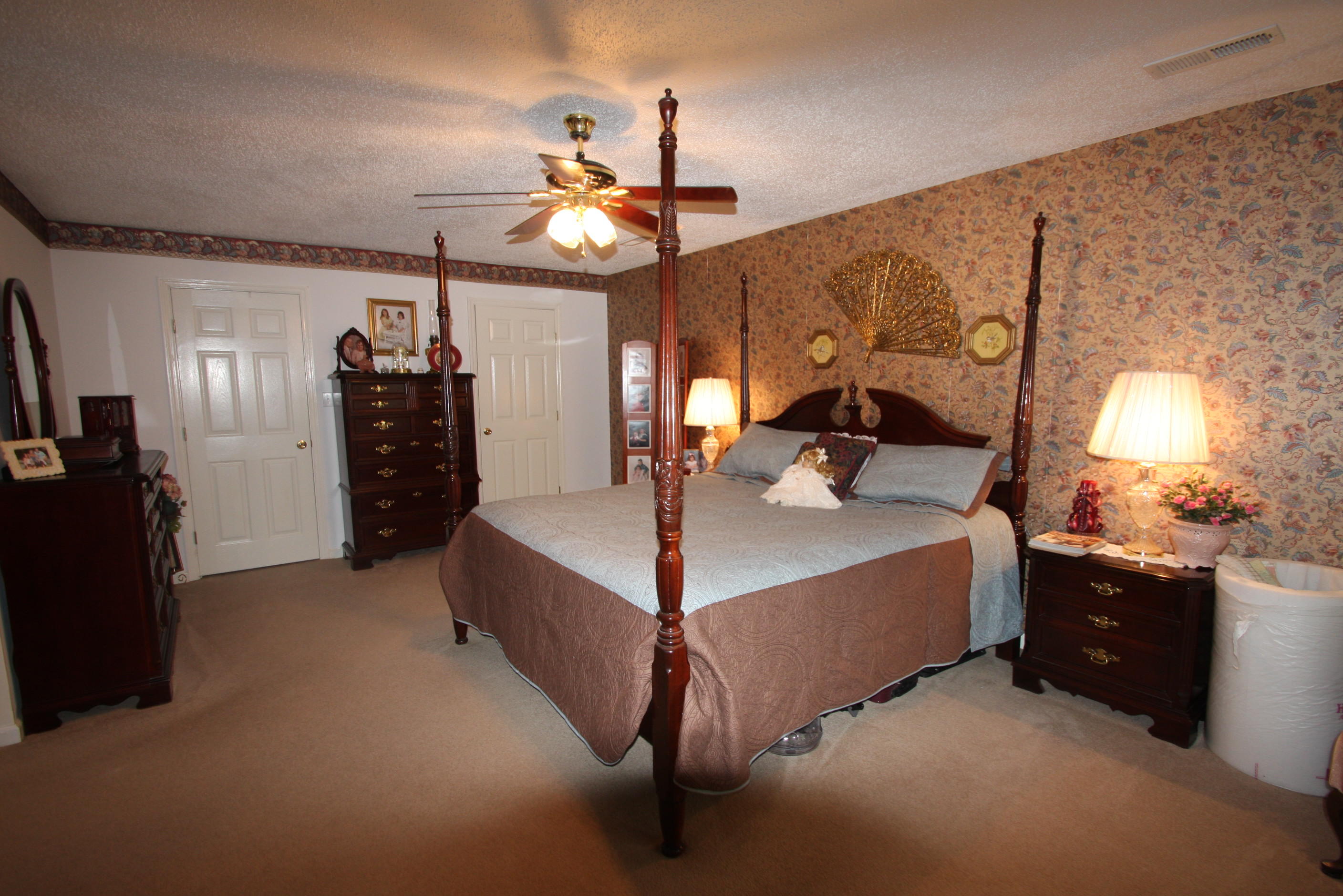 137 Morgan Field Road Wartburg, TN 37887 - Photo 13 of 24 Nice big Master Bedroom