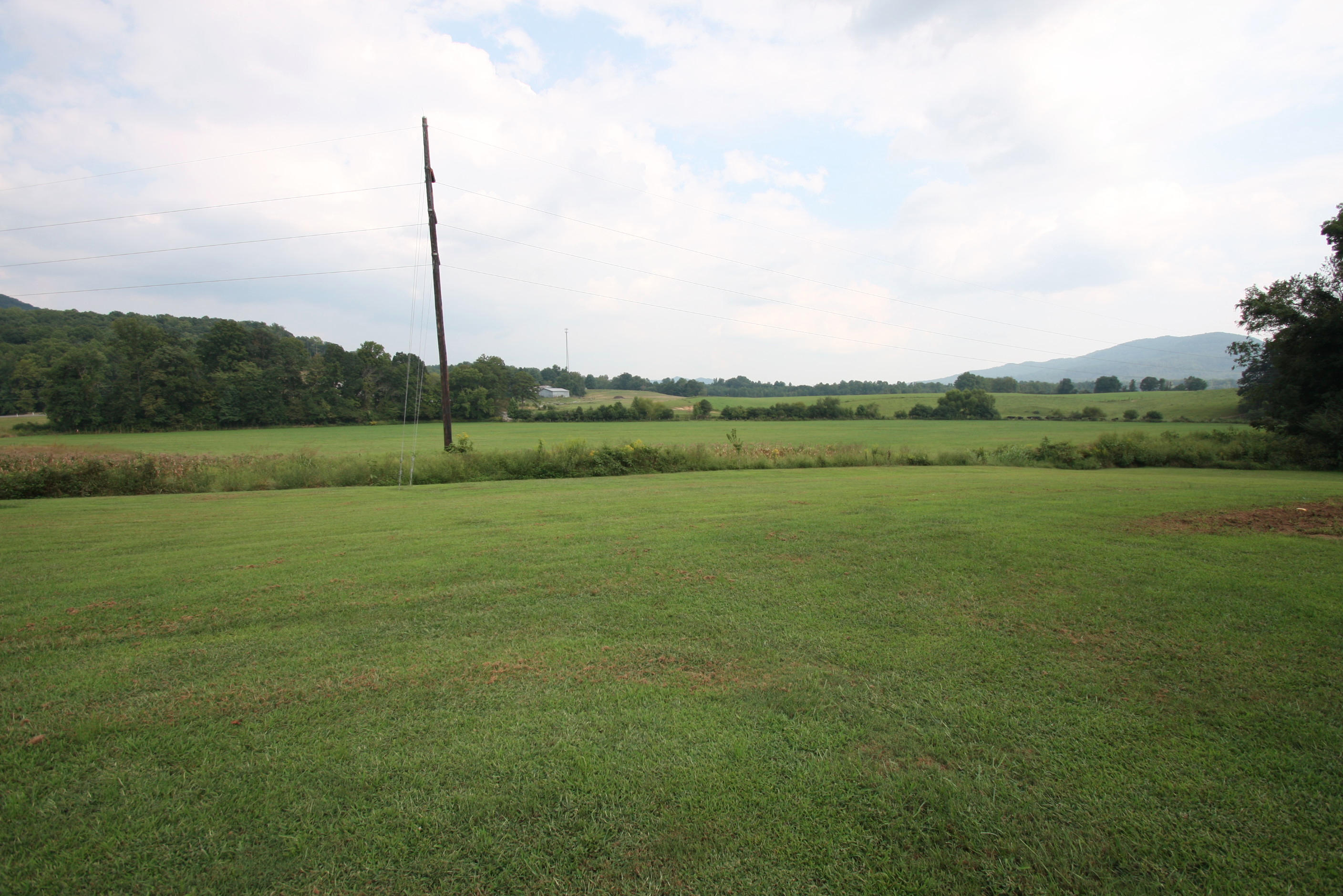 137 Morgan Field Road Wartburg, TN 37887 - Photo 23 of 24 Views