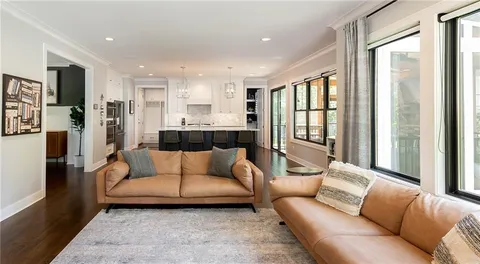 $1,495,000 | 7404 Fontana Street, Prairie Village, KS 66208