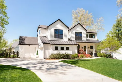 $1,495,000 | 7404 Fontana Street, Prairie Village, KS 66208