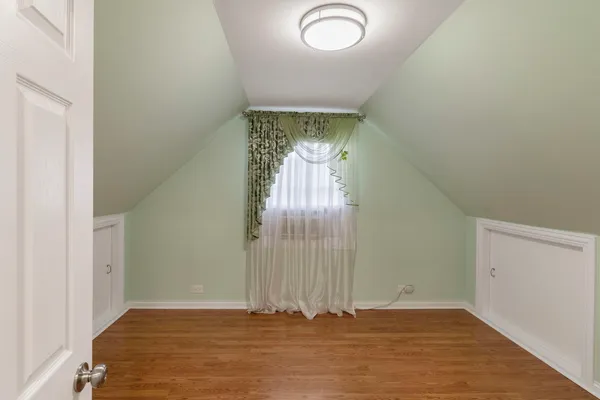 $3,200 | 3519 North Opal Avenue, Chicago, IL 60634