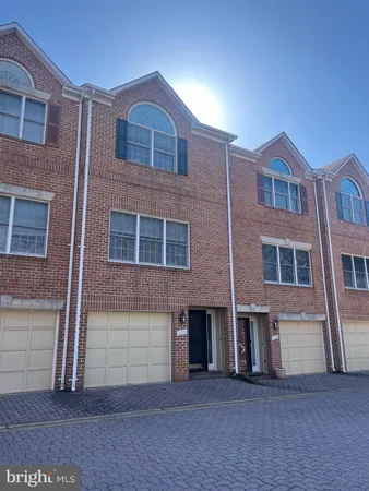 $5,400 | 1125 North Utah Street, Arlington, VA 22201