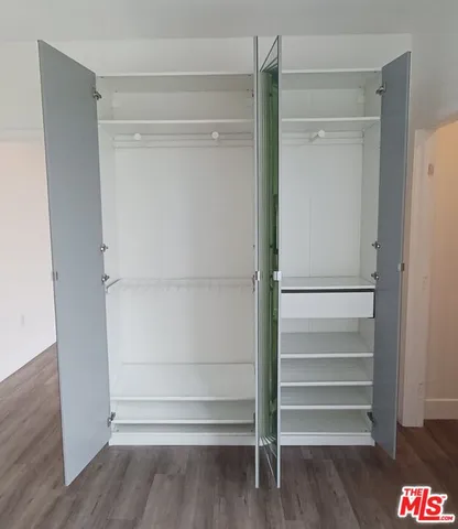 $4,300 | 1101 South Harvard Boulevard, Unit 505, Los Angeles, CA 90006