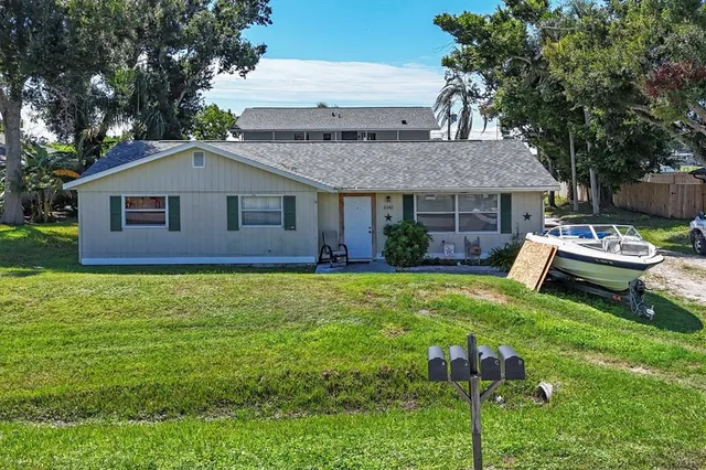 $1,270,000 | 2210 Park Road, Venice, FL 34293