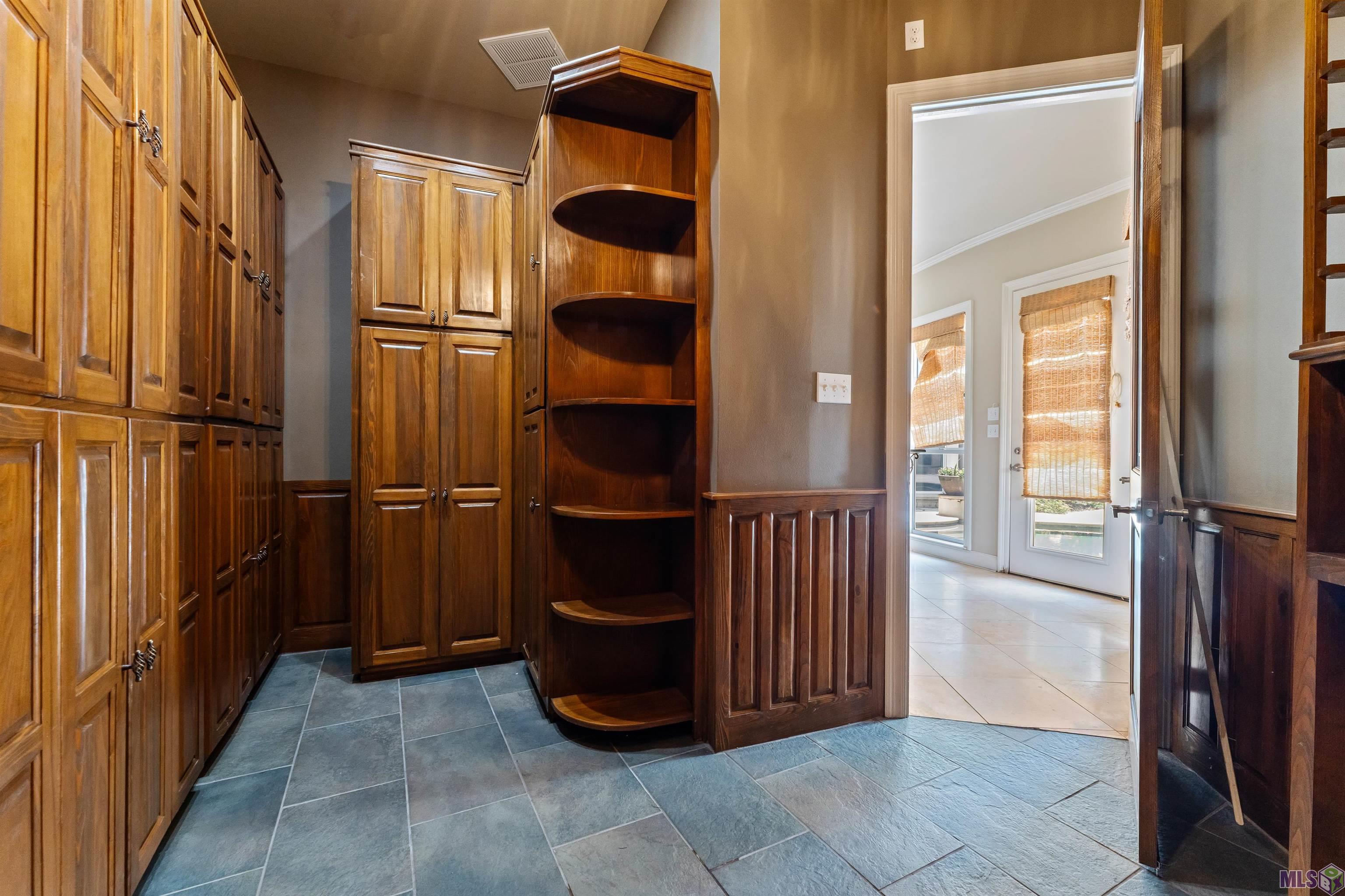 17735 Crossing Boulevard Baton Rouge, LA 70810 - Photo 51 of 54