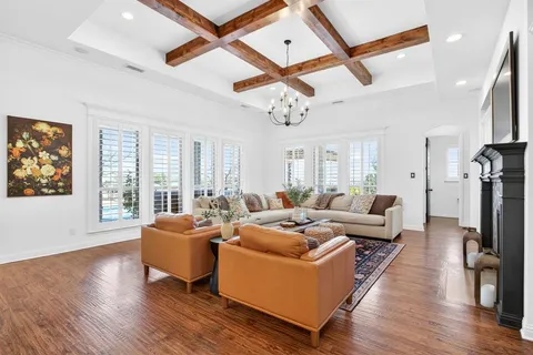 $1,850,000 | 301 Rustic View Lane, Aledo, TX 76008