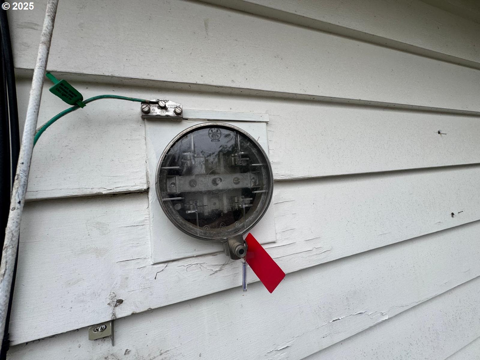 8923 Southeast Clinton Street Portland, OR 97266 - Photo 10 of 10