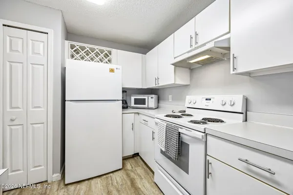 $1,750 | 300 Sandiron Circle, Unit 334, Ponte Vedra Beach, FL 32082