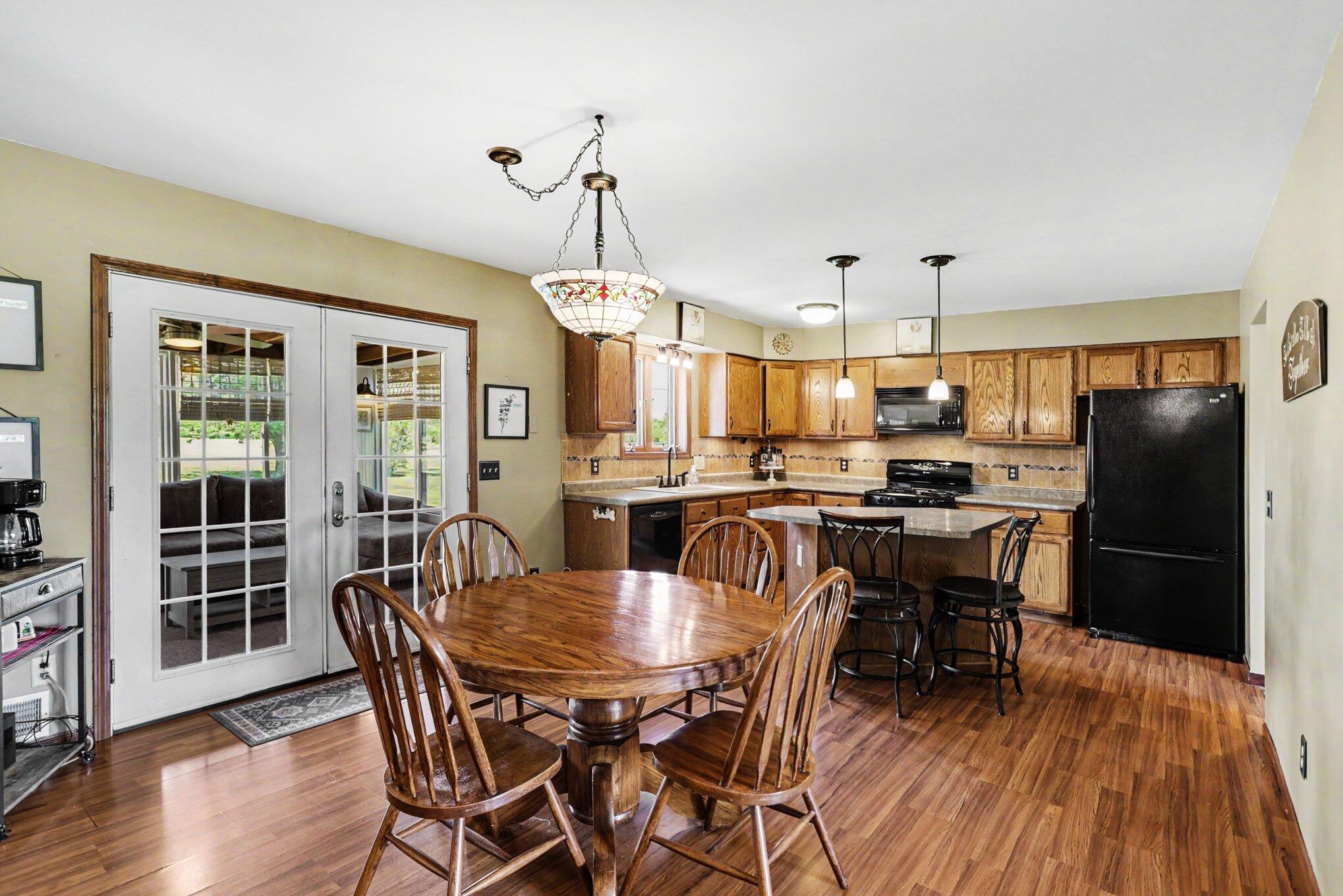 20221 Partello Road Marshall, MI 49068 - Photo 10 of 36 011_file_7753