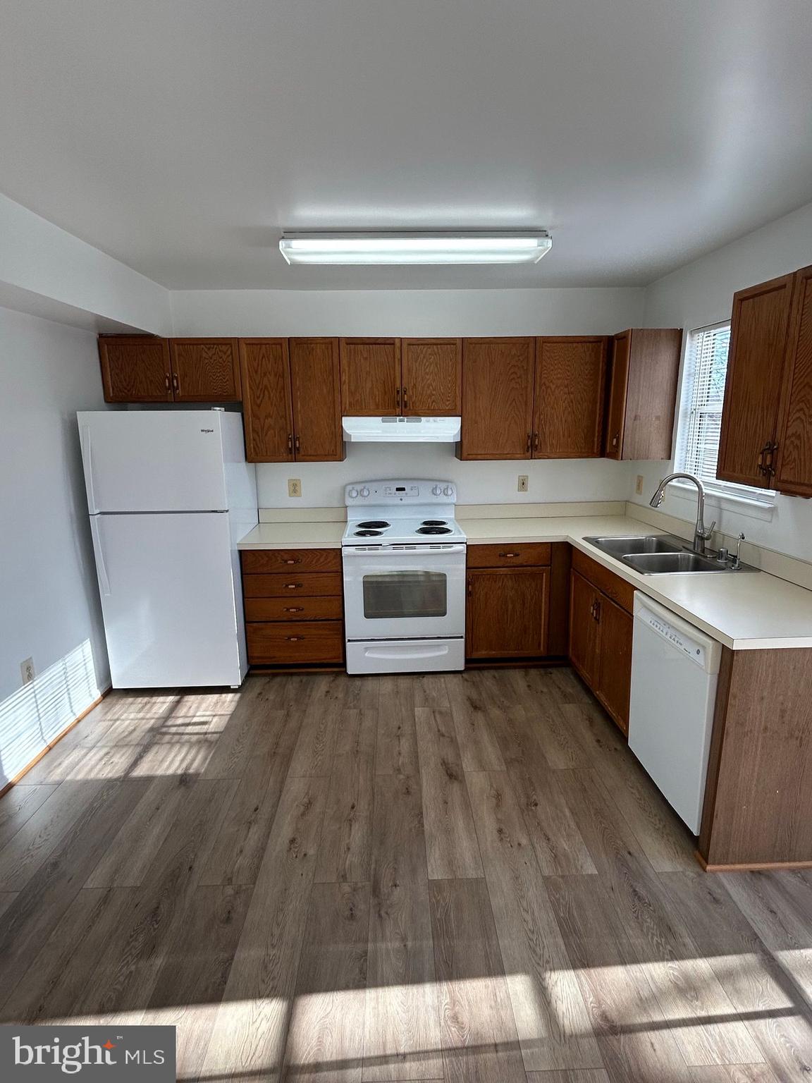 13919 Baton Rouge Court Centreville, VA 20121 - Photo 11 of 16
