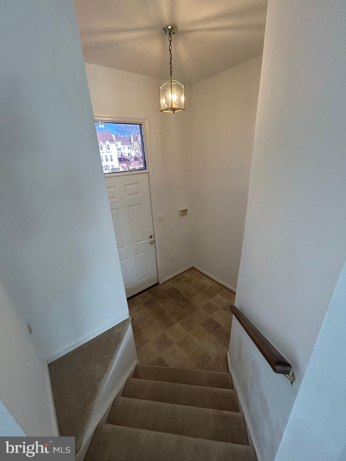 13919 Baton Rouge Court Centreville, VA 20121 - Photo 2 of 16