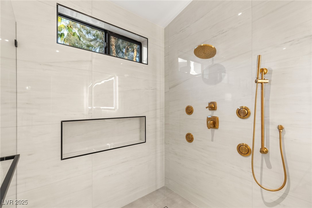 2316 Prometheus Court Henderson, NV 89074 - Photo 32 of 92 Bathroom with a tile shower
