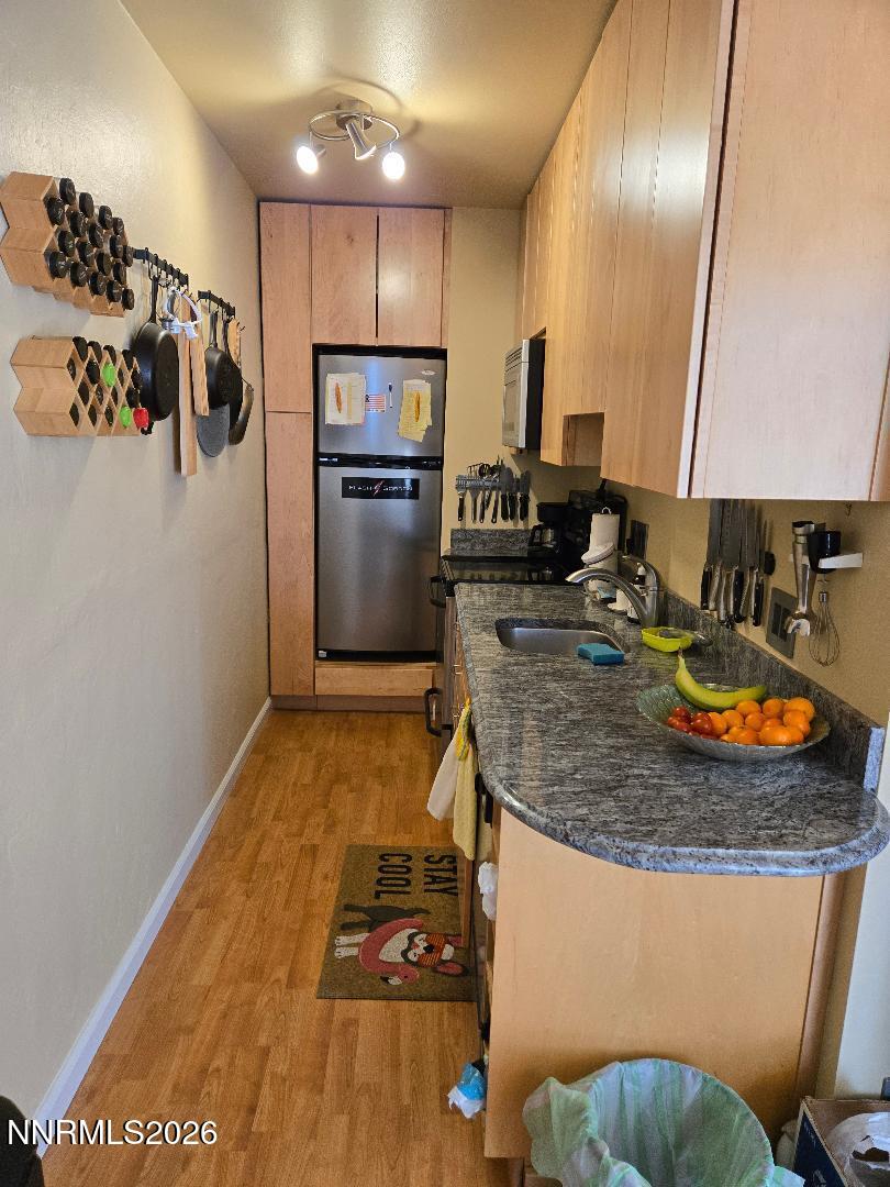 100 North Arlington Avenue, Unit 5B Reno, NV 89501 - Photo 6 of 6 kitchen5B