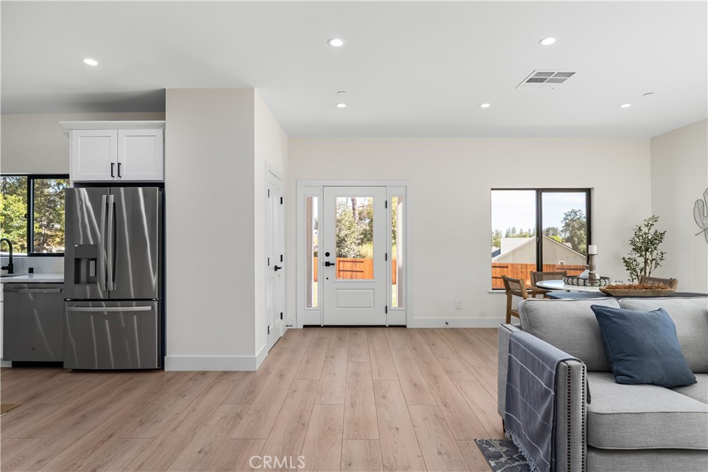 5735 Reed Lane Paradise, CA 95969 - Photo 7 of 55