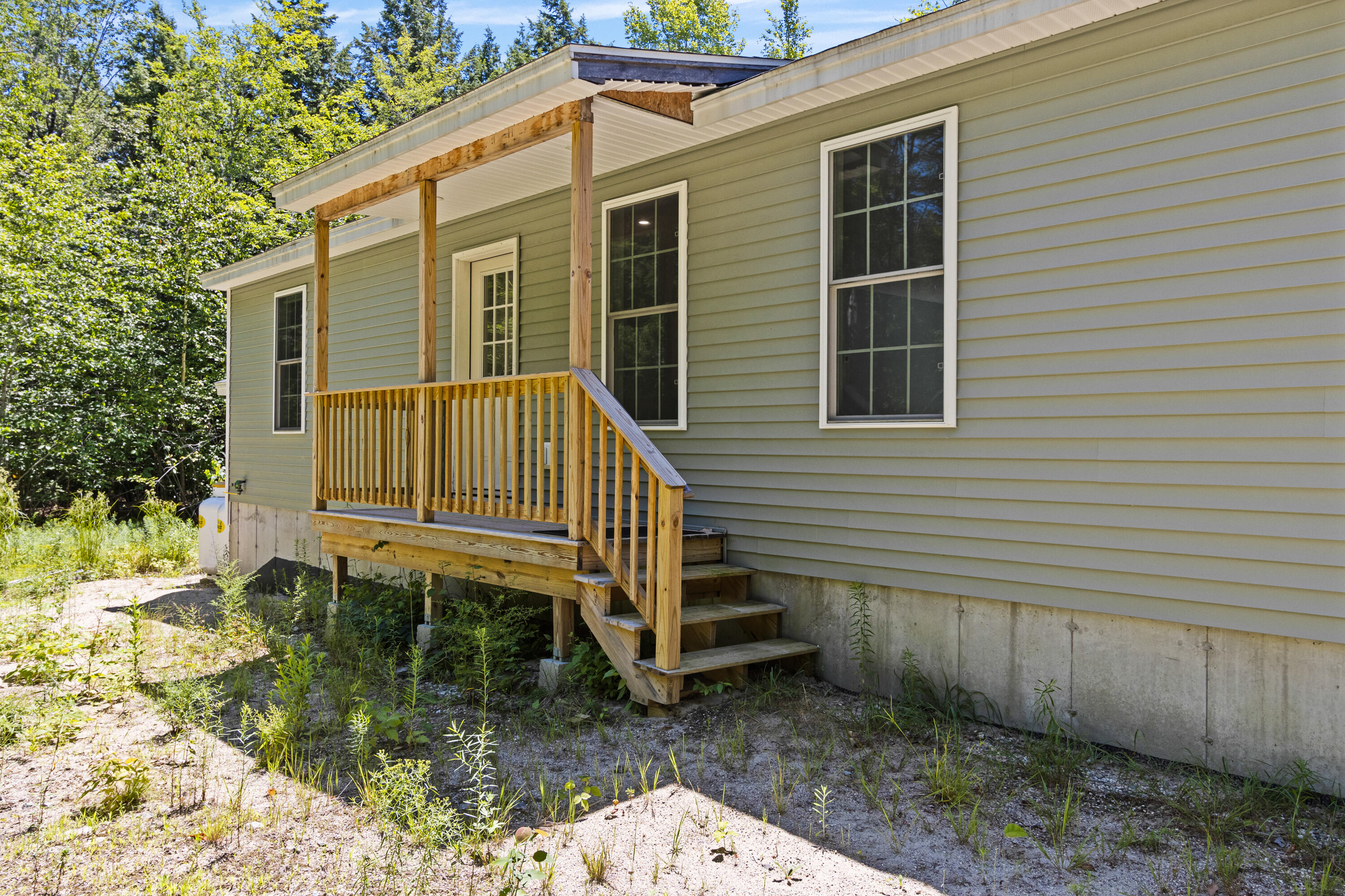 48 Tickle Way Buxton, ME 04093 - Photo 3 of 42 20250721SH-72005