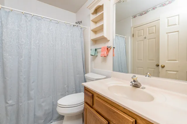 $249,900 | 1834 Arbor Court, Gurnee, IL 60031