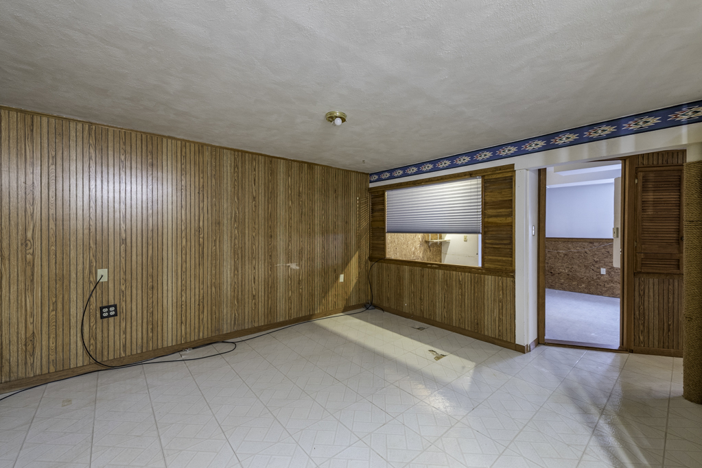 1834 Arbor Court Gurnee, IL 60031 - Photo 20 of 31 a view of a livingroom with a staircase