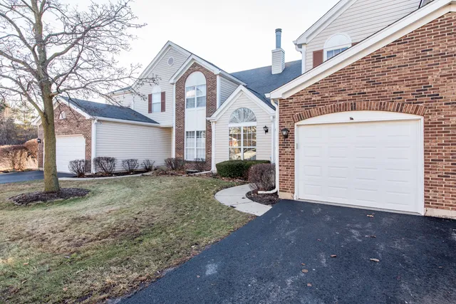 $249,900 | 1834 Arbor Court, Gurnee, IL 60031