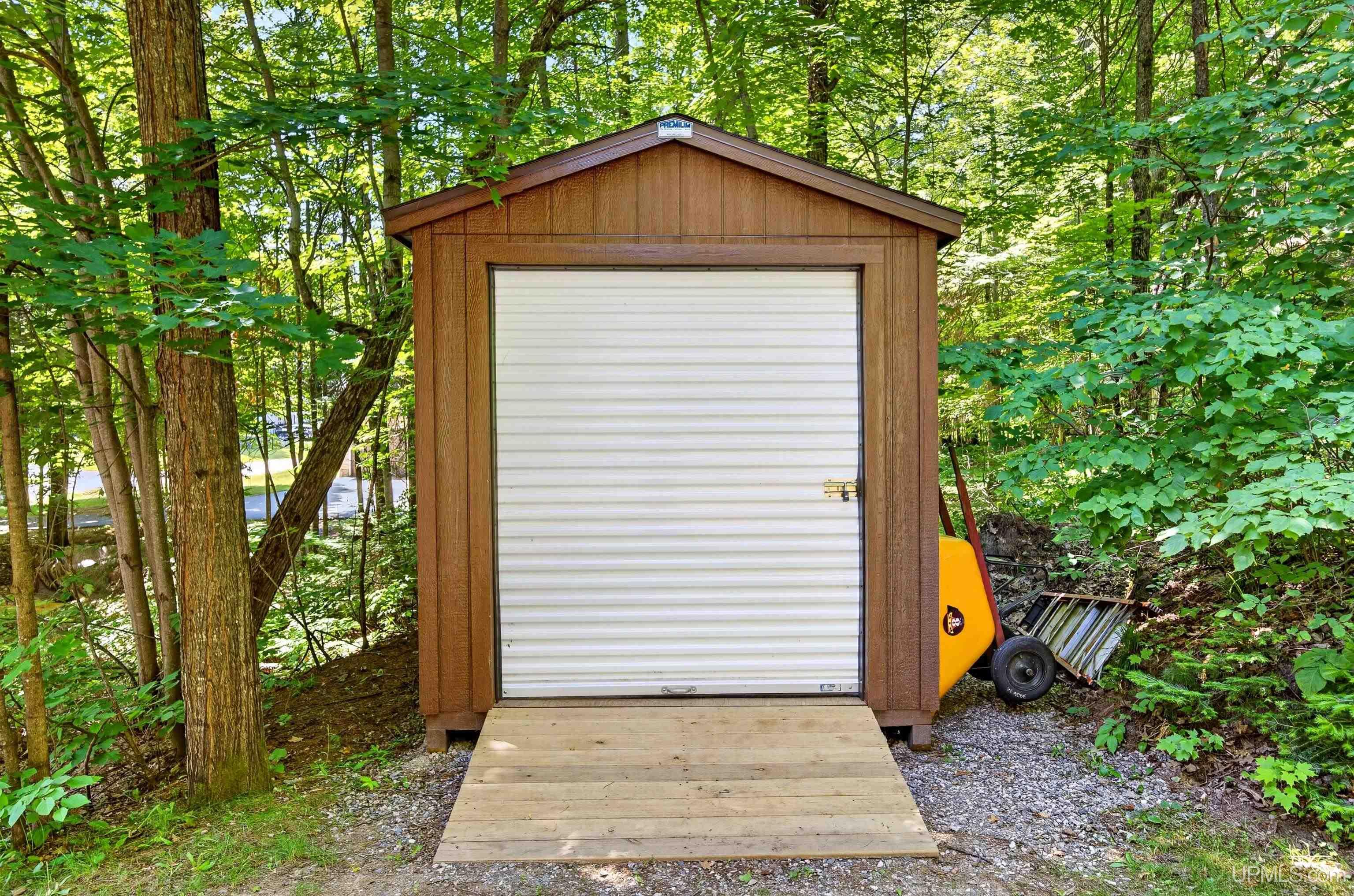 1223 Cooper Lake Road Ishpeming, MI 49849 - Photo 35 of 37