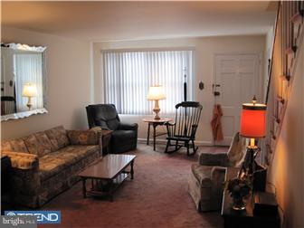 1305 Vernon Road Philadelphia, PA 19150 - Photo 2 of 3 Gallery Image 2